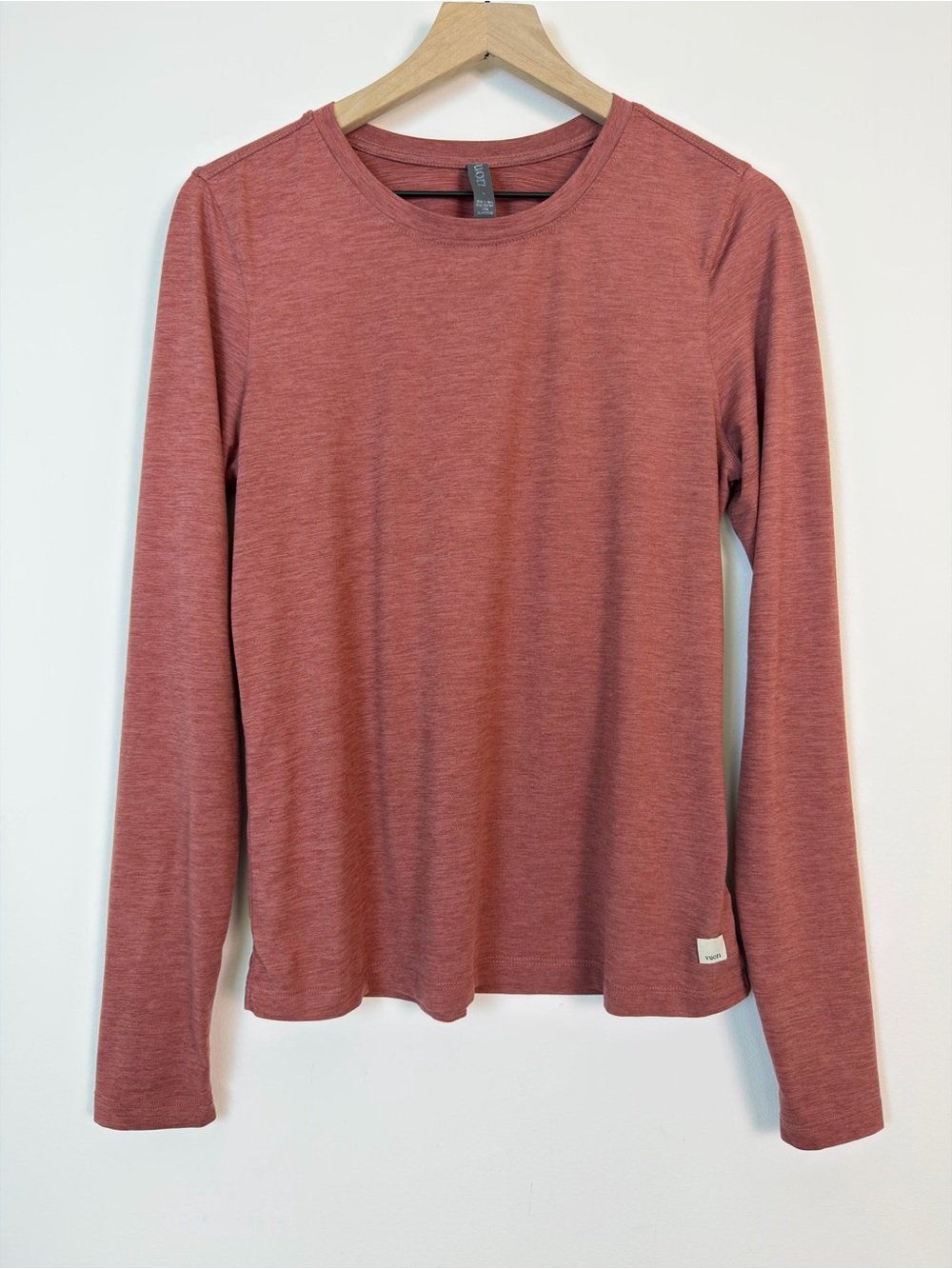 Vuori Long Sleeve Tee - Dusty Rose Size L VW1038